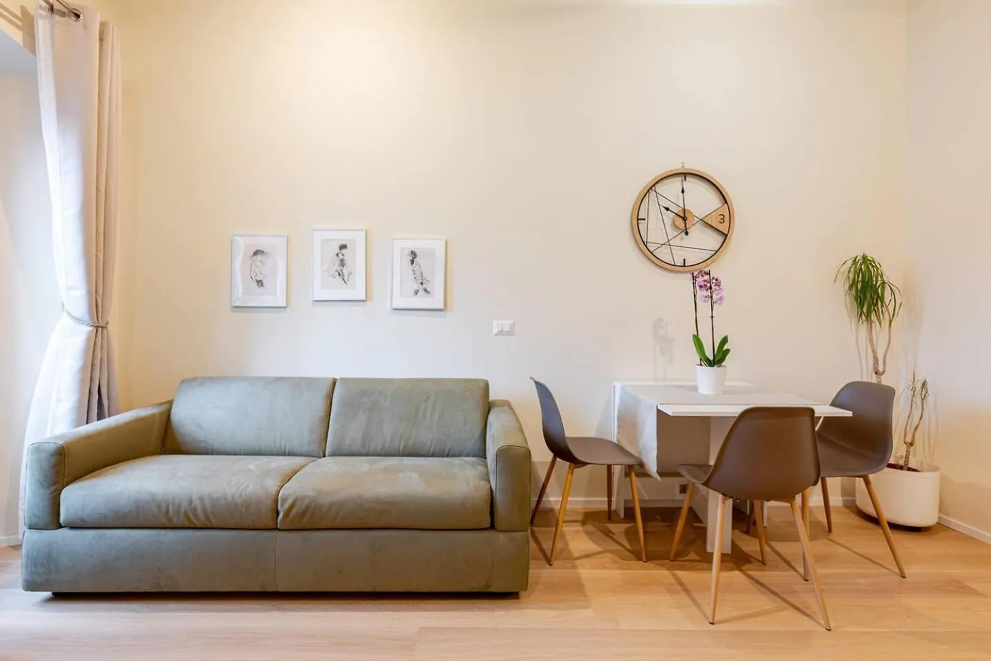 Ripetta Views Luxury Room And Suite Rome Homestay